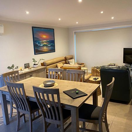 Inverloch Cabins & Apartments ภายนอก รูปภาพ