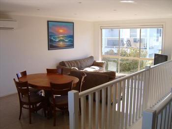 Inverloch Cabins & Apartments ภายนอก รูปภาพ